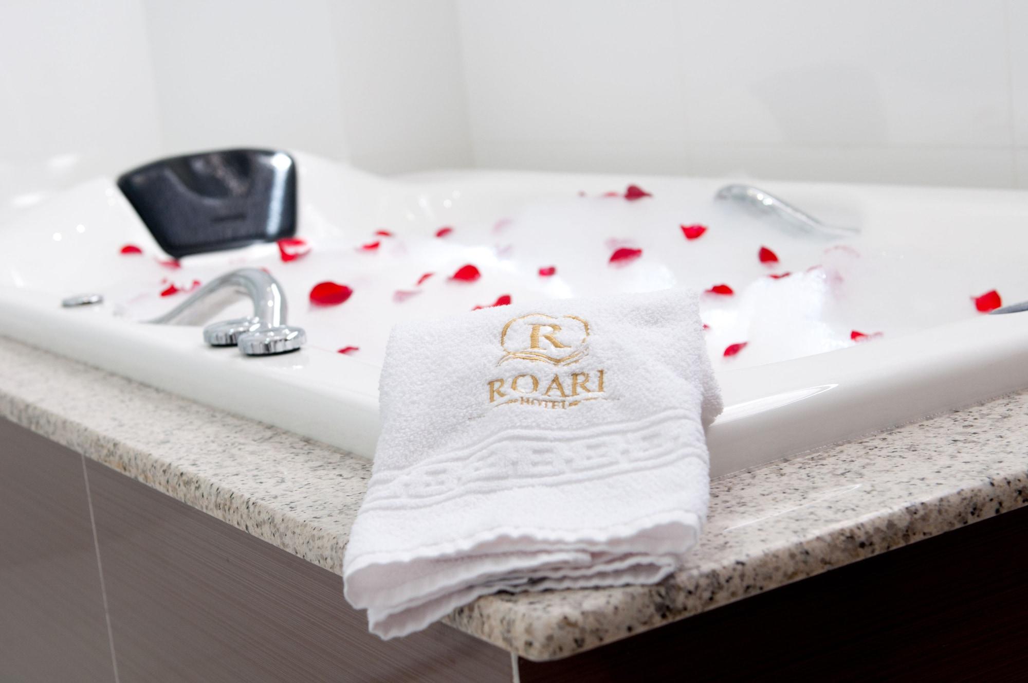Hotel Roari كويابا المظهر الخارجي الصورة