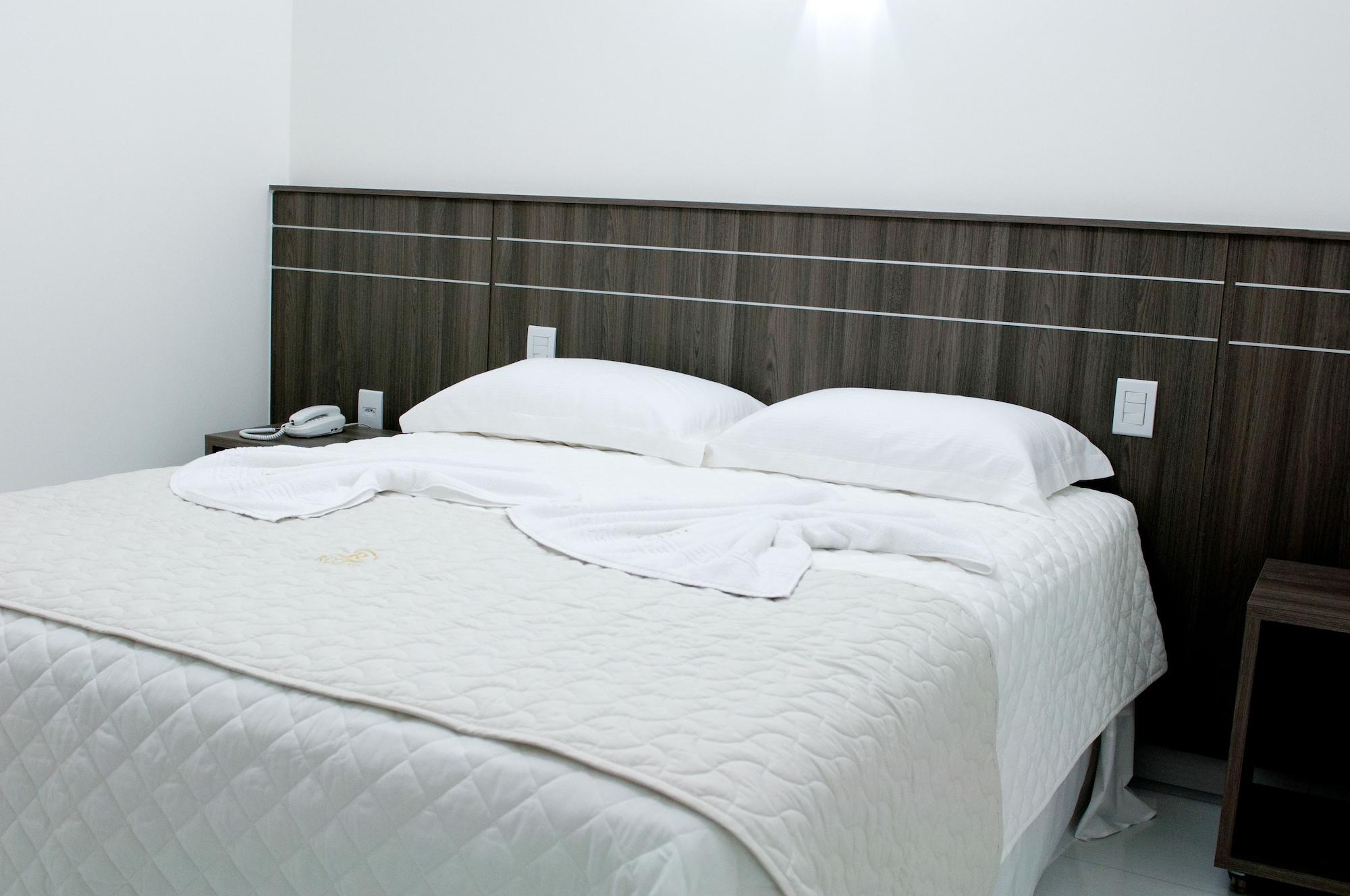 Hotel Roari كويابا المظهر الخارجي الصورة