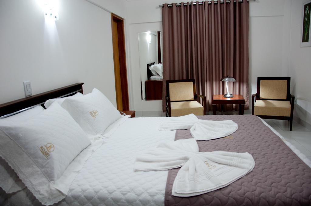 Hotel Roari كويابا المظهر الخارجي الصورة