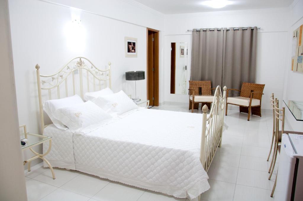 Hotel Roari كويابا الغرفة الصورة